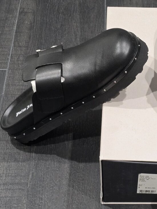 $830- Palm Angels Round Toe Mules \'Black Leather PMIJ005R24LEA0011000- RARE